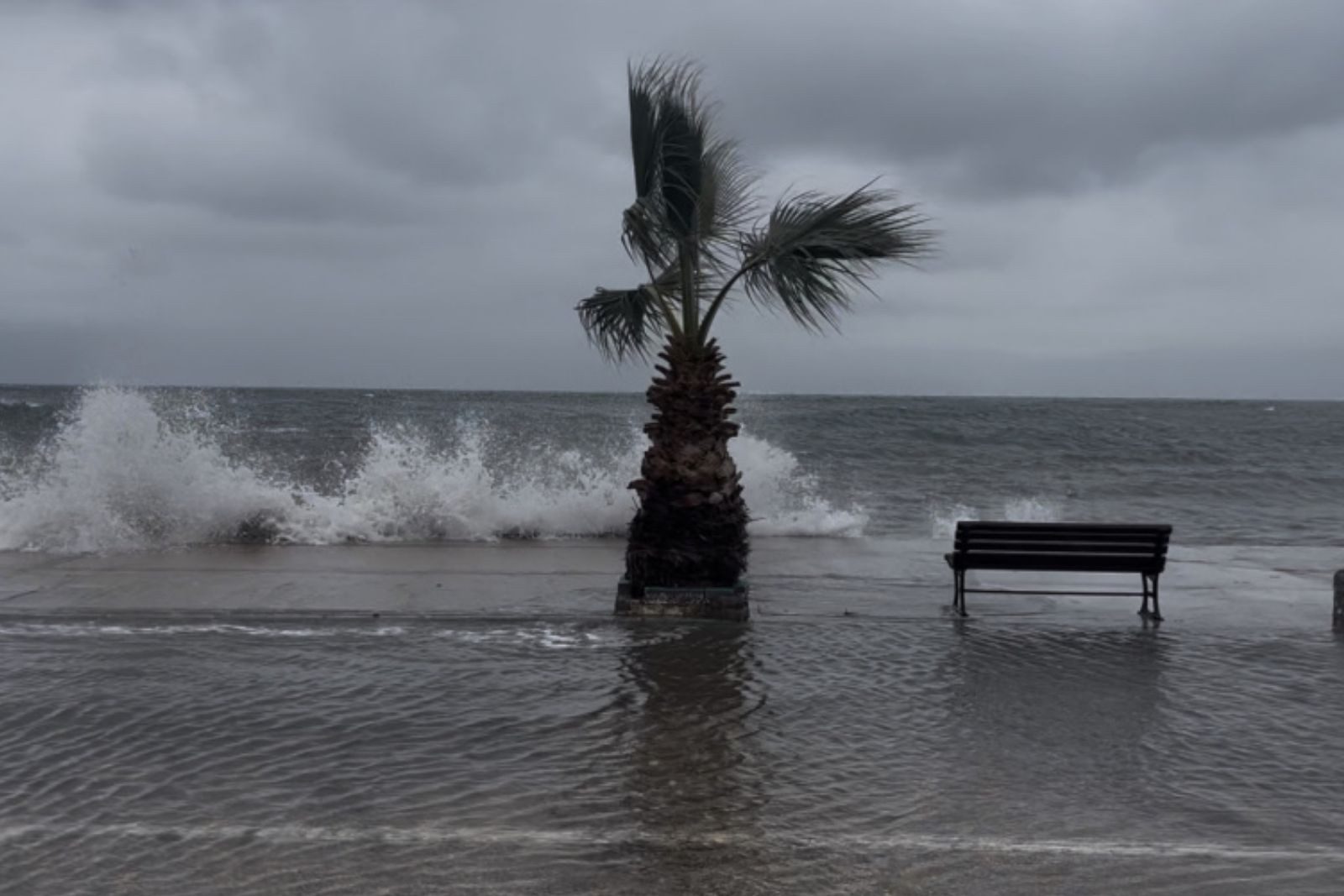 Meteoroloji'den peş peşe uyarı, bütün yurtta yağış bekleniyor