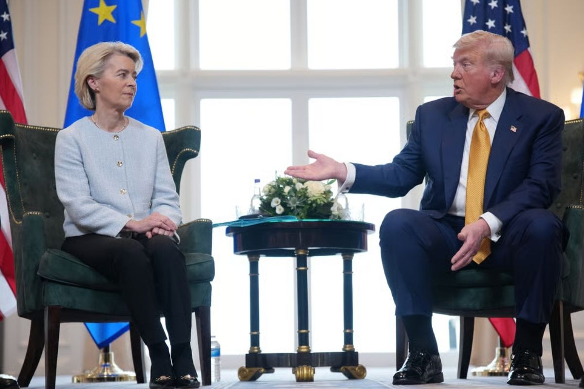 Trump, AB'ye ticaret anlaşması için 4 Temmuz'a kadar süre verdi