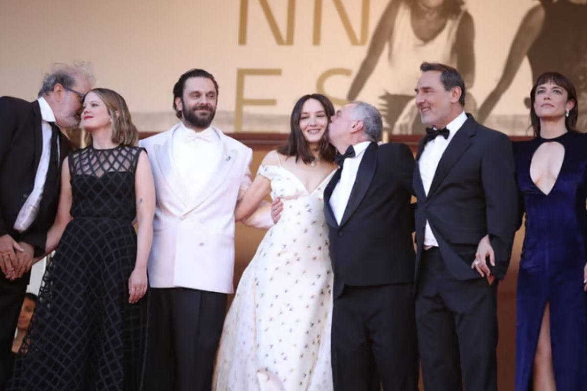 Cannes Film Festivali 'La Vénus électrique' ile açıldı