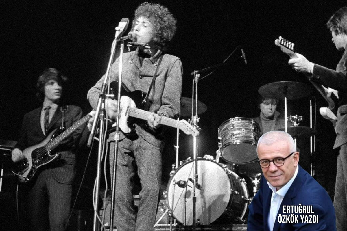 Ertuğrul Özkök, rock müziğin öncülerinden Bob Dylan'ı ve 60 yıl önce 'hain' diye protesto edildiği Manchester'daki konseri kaleme aldı