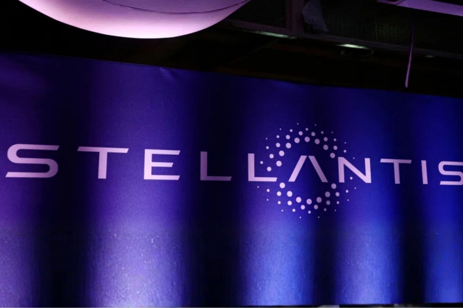 Stellantis ve Çinli Dongfeng elektrikli araç üretimi için ortaklık kuruyor