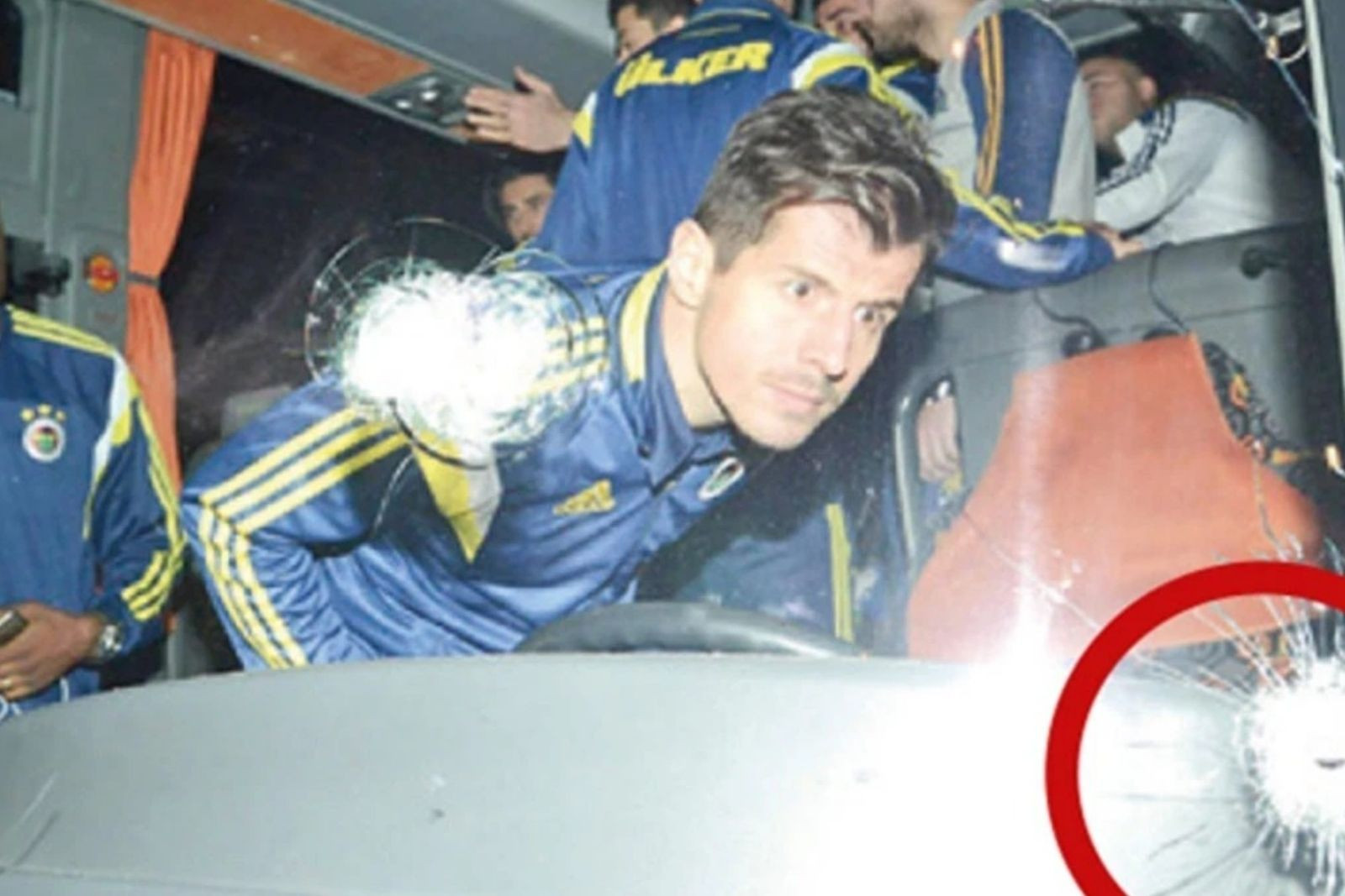 Adalet Bakanı Gürlek duyurdu, Fenerbahçe otobüsüne saldırı dosyası yeniden açılıyor