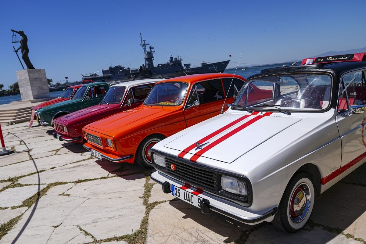 Anadol tutkunları İzmir'de festivalde buluştu