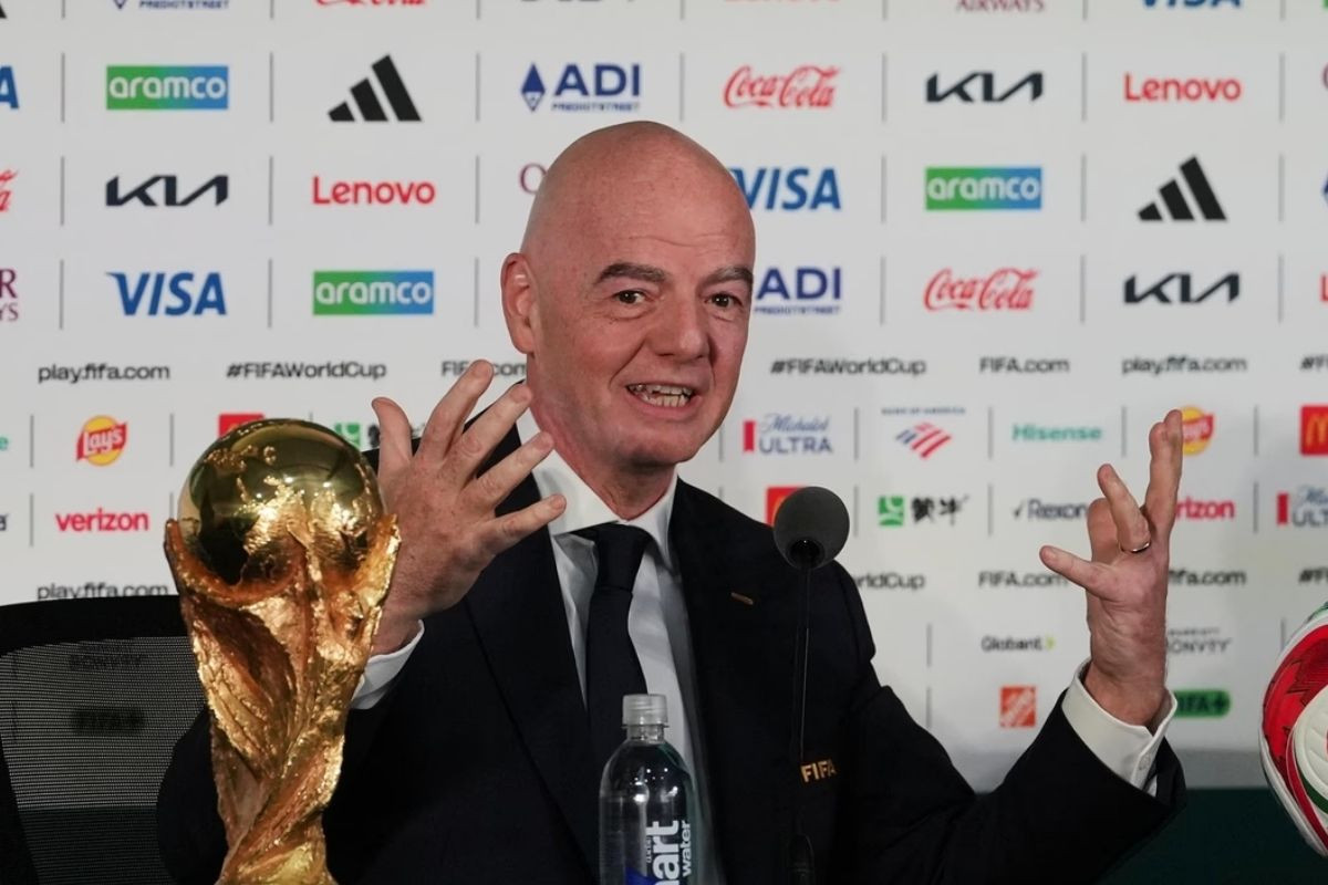 FIFA Başkanı Infantino'dan Dünya Kupası için pahalı bilet eleştirilerine yanıt verdi