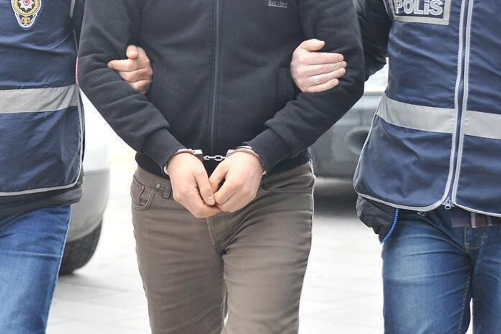 İmamoğlu İnşaat operasyonunda usulsüz iskana 27 gözaltı