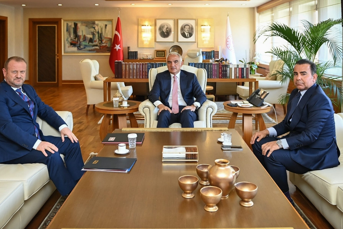 Bakan Ersoy ile RTÜK Başkanı Daniş yayıncılık alanındaki güncel gelişmeleri Bakanlıkta değerlendirdi