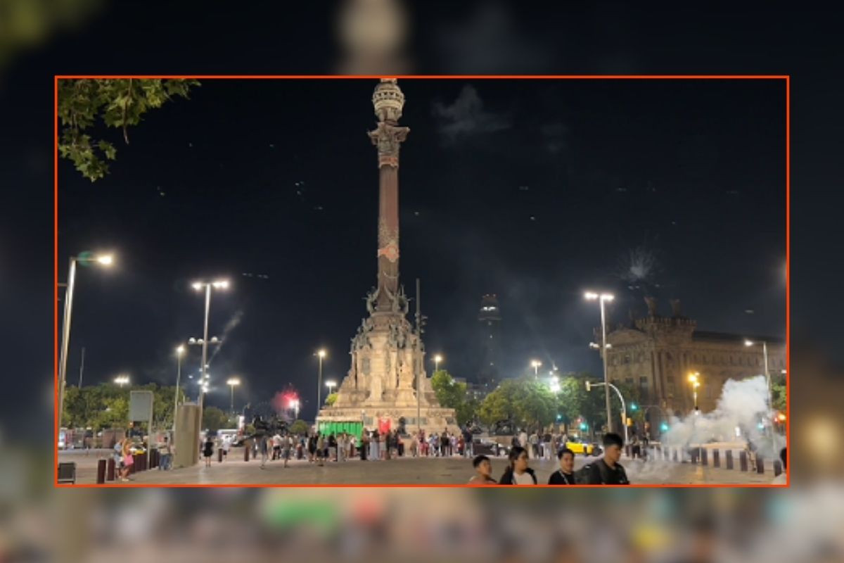 Barcelona'da Sant Joan Festivali renkli görüntülere sahne oldu