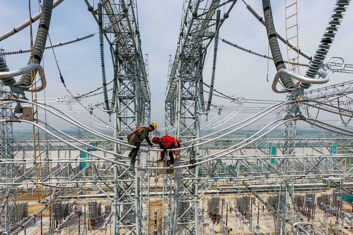 Çin, kurulu elektrik üretim kapasitesinde dünya lideri oldu