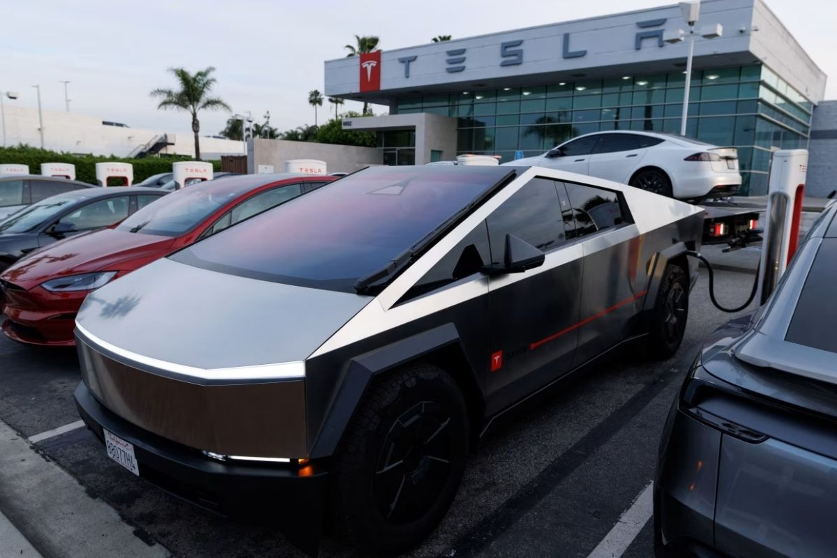 Tesla'nın satışları beklentilerin çok üzerinde arttı