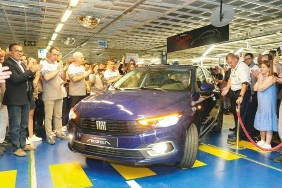 11 yıl boyunca Türkiye'nin en çok satan otomobili olan Fiat Egea'nın üretimi Tofaş'ta sona erdi