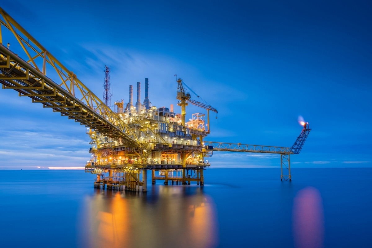 Brent petrolün varili, uluslararası vadeli piyasalarda 76,68 dolardan işlem görüyor
