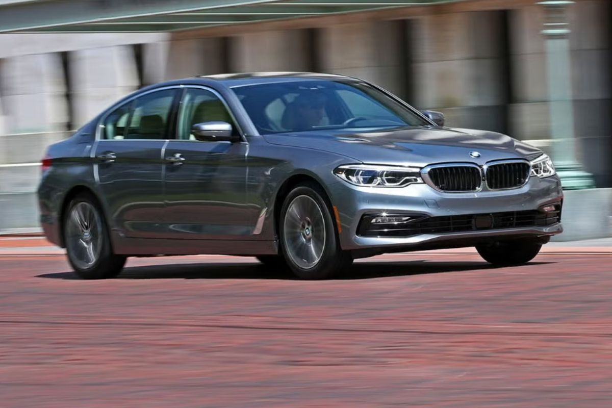 BMW, ABD'deki 29 binden fazla aracını geri çağırıyor