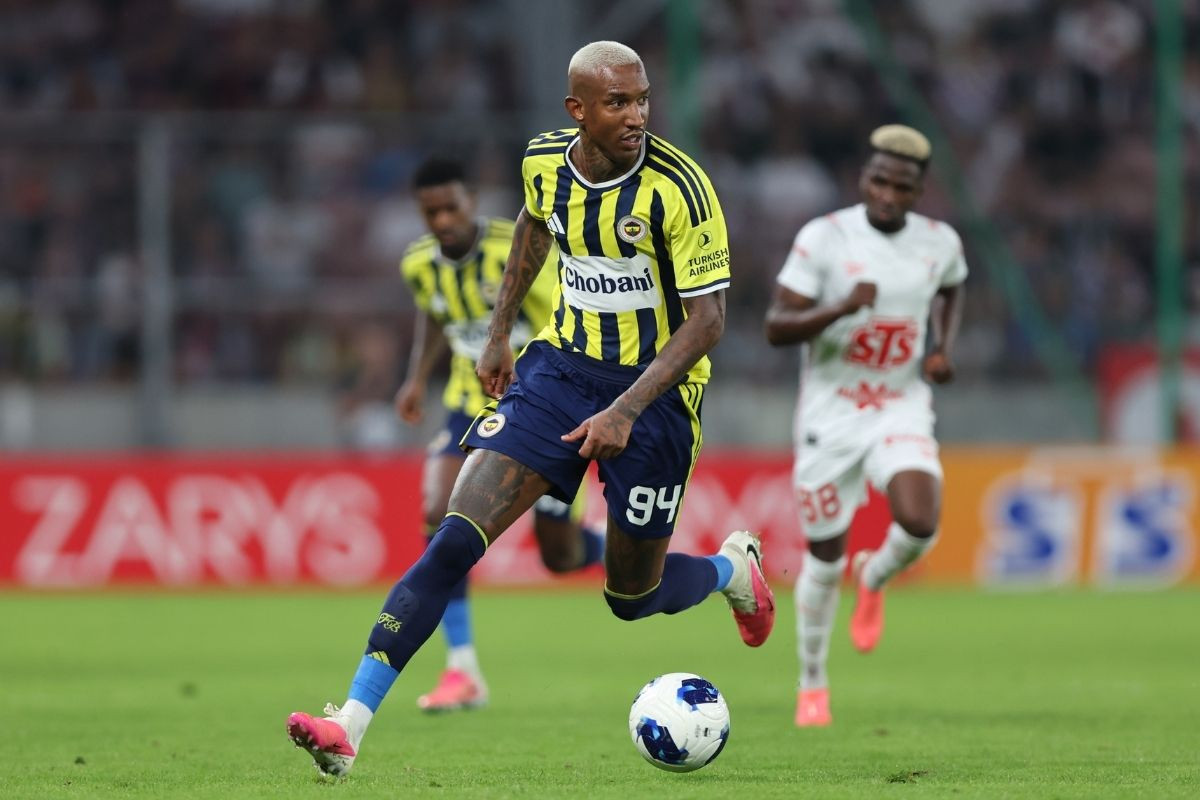 Fenerbahçe Polonya'da Gornik Zabrze ile berabere kaldı, ilk maçtaki galibiyetle tur atladı