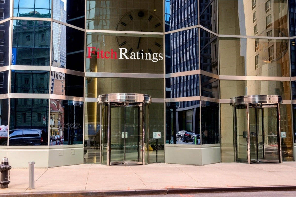 Fitch, yüksek faizin Türk bankalarını baskılamayı sürdürdüğünü açıkladı
