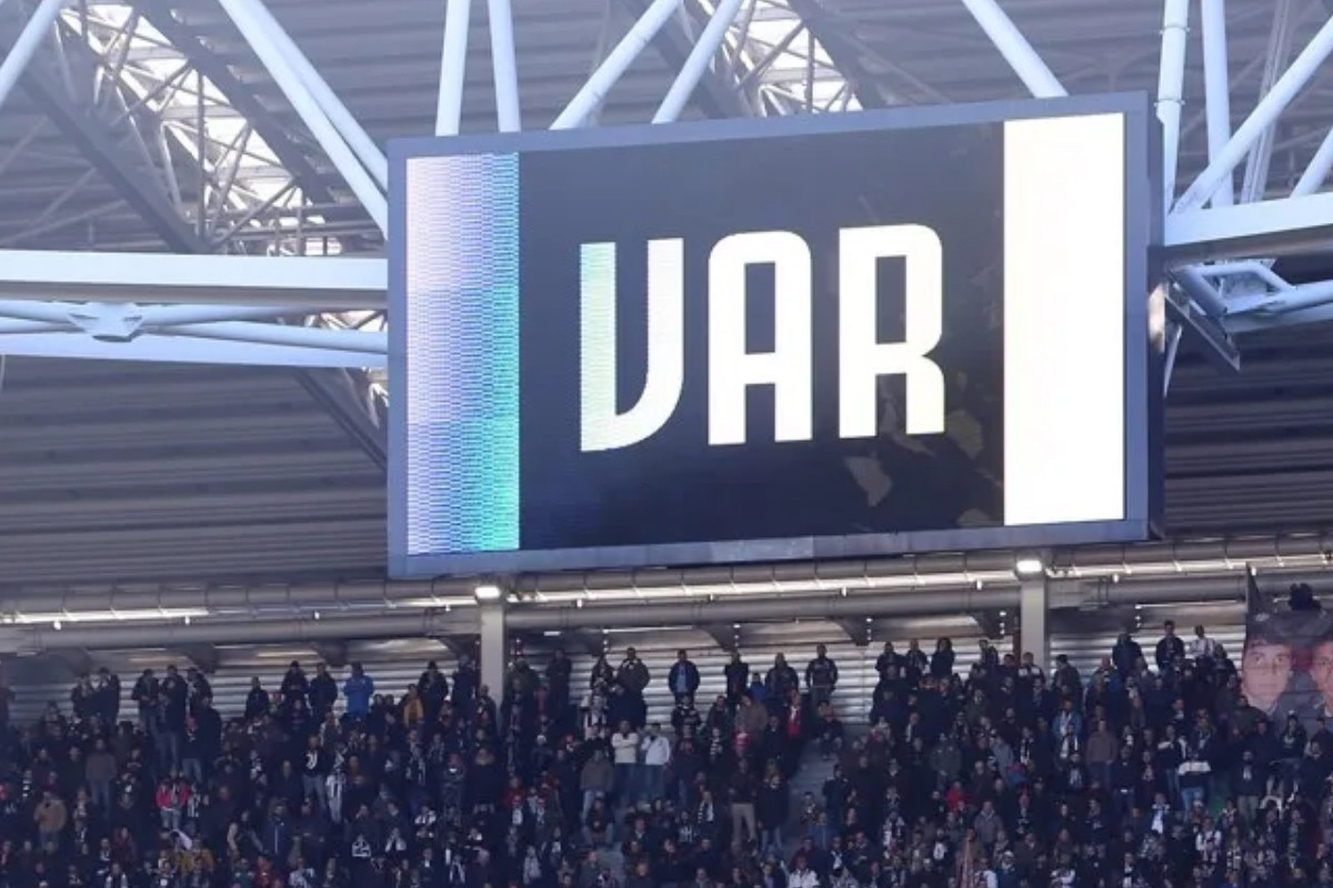 UEFA'dan VAR sisteminde köklü değişiklik, inceleme kapsamı 2026-2027 sezonuyla daraltılıyor