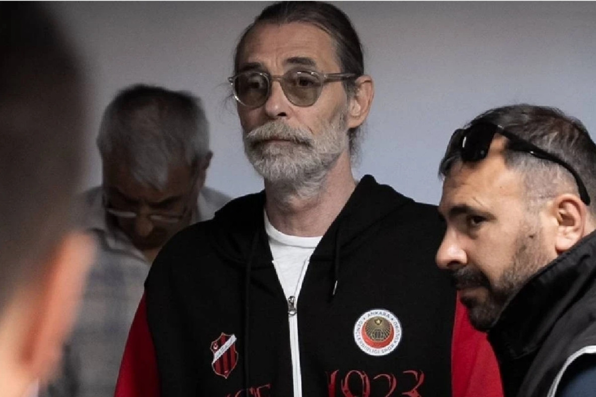 Etimesgut Belediye Başkanı Erdal Beşikçioğlu tutuklandı
