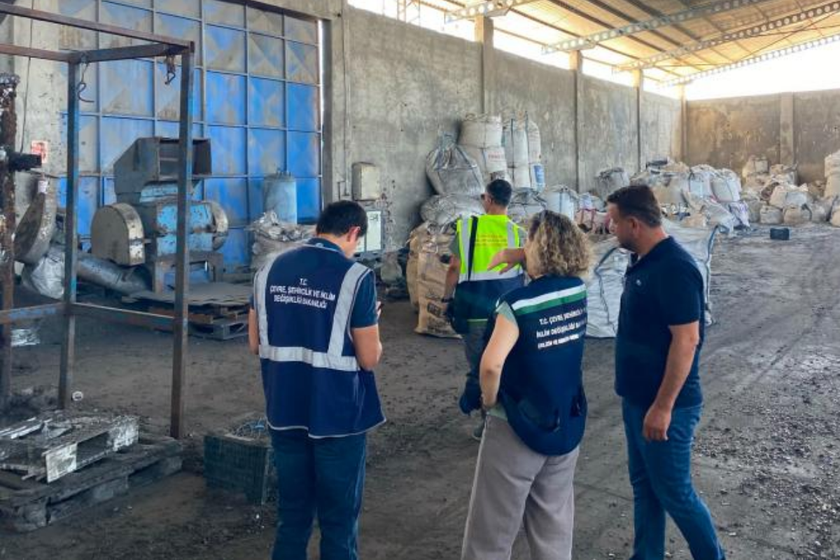 Denizi kirleten 23 tesise 47 milyon 599 bin lira ceza kesildi