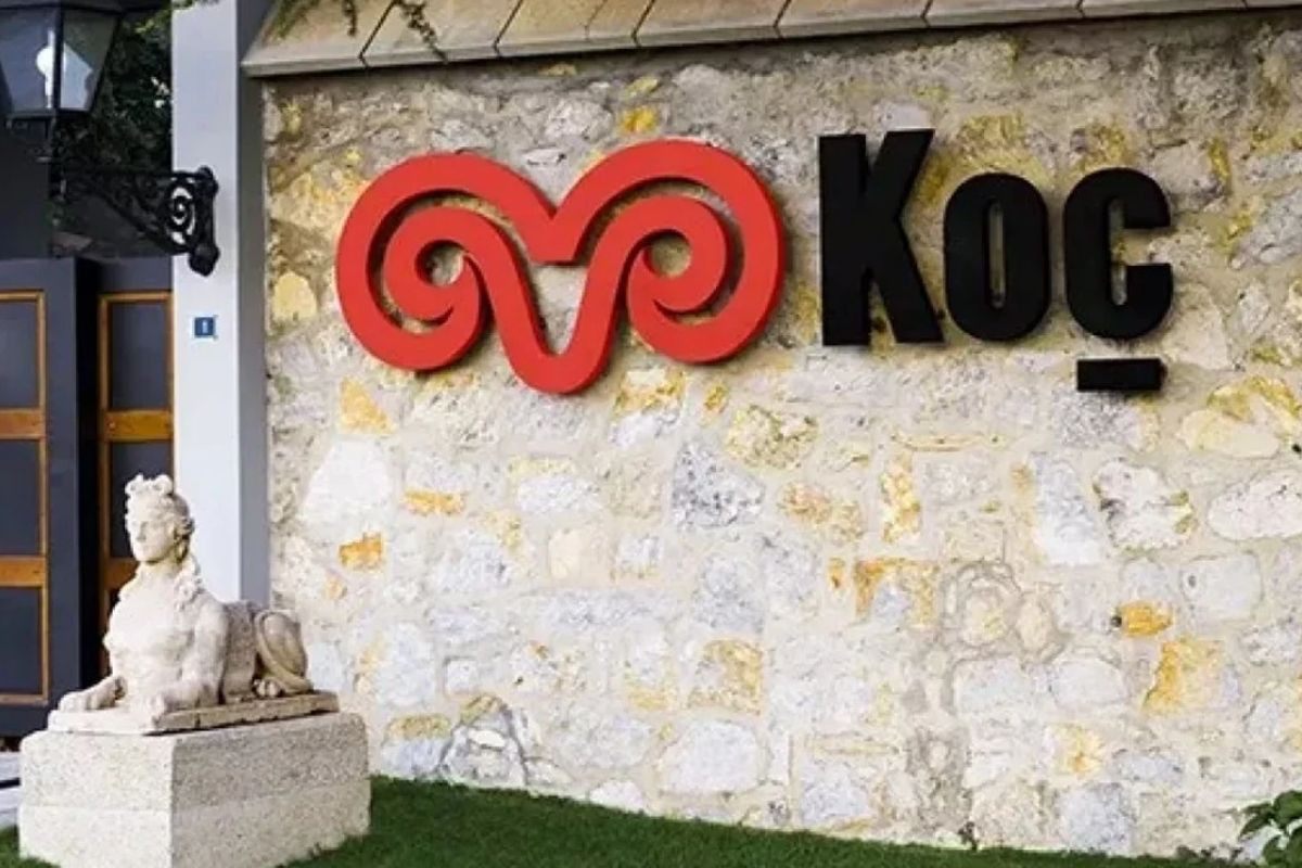 Koç Holding yılın ilk 6 ayında 1,7 milyar dolar yatırım yaptı, 36,4 milyar dolar gelir elde etti