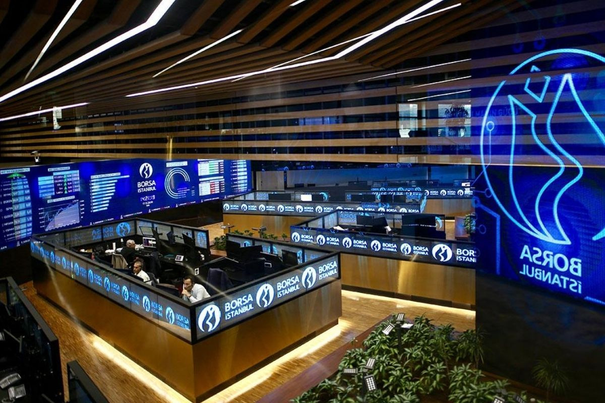BIST 100 endeksindeki hisselerin 49'u geriledi, bankacılık endeksi değer kaybetti