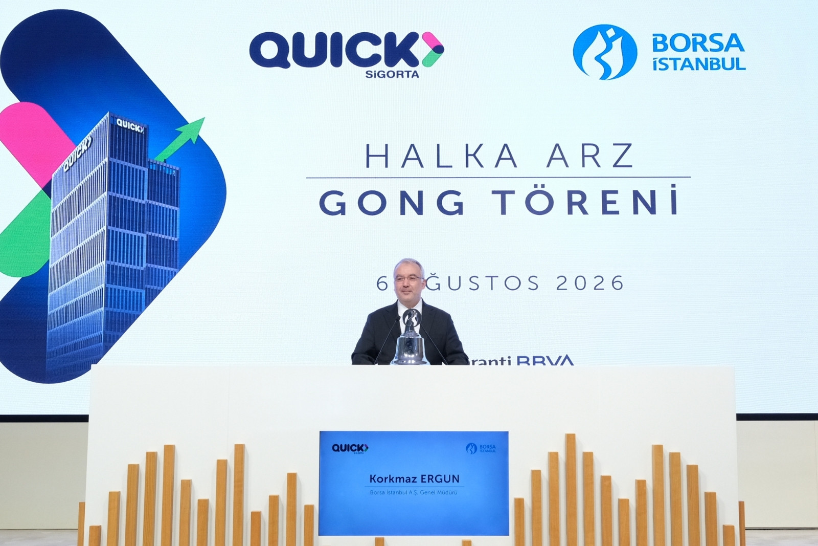 Borsa İstanbul'da gong halka arz süreecini tamamlayan Quick Sigorta için çaldı
