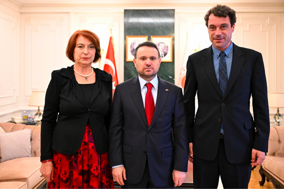 Adalet Bakanı Akın Gürlek, Uğur Mumcu'nun ailesiyle görüştü