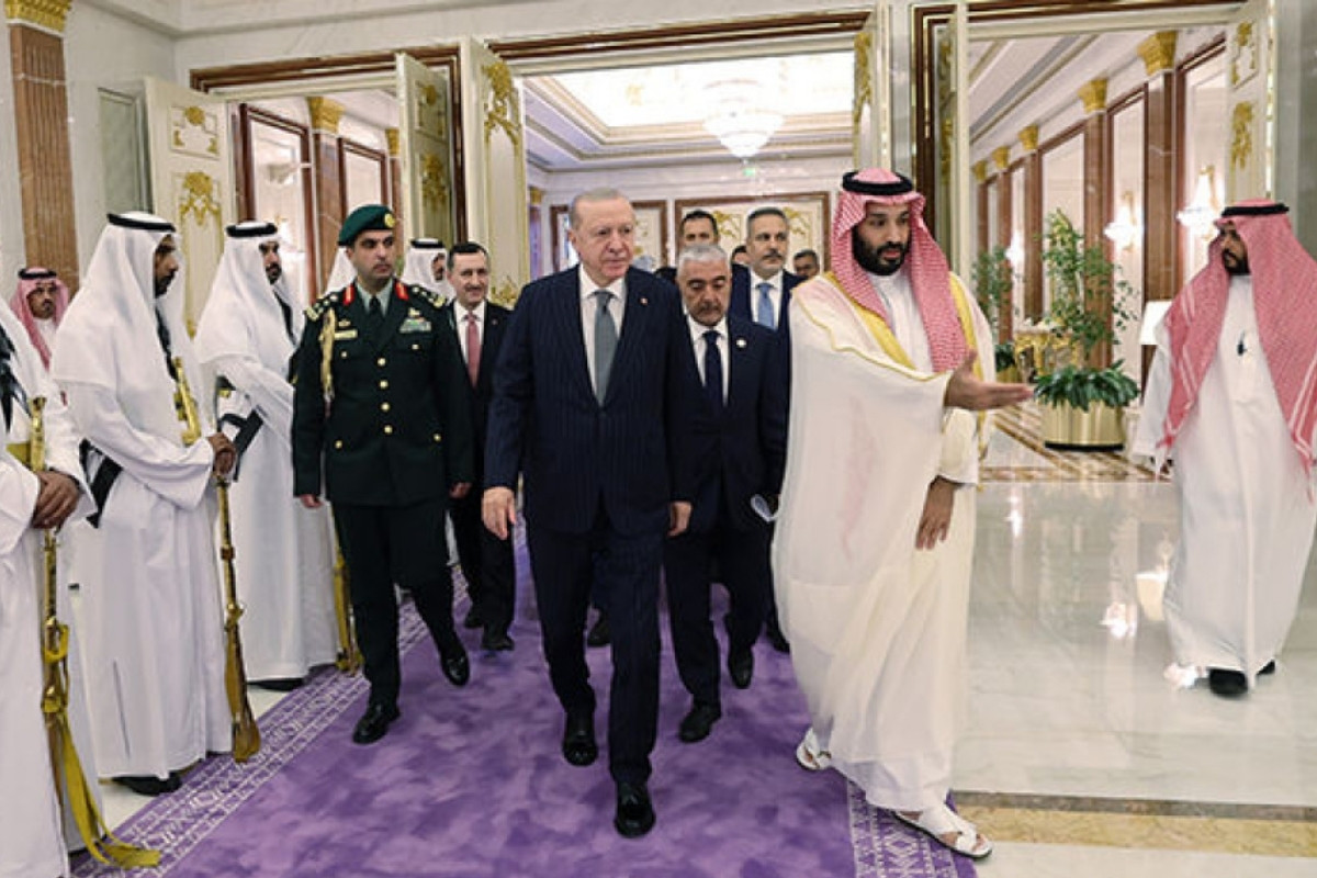 Türkiye, Suudi Arabistan ve Pakistan üçlü savunma anlaşması imzaladı
