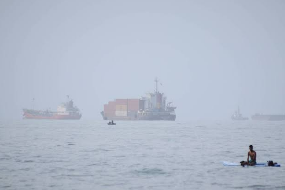 İran ve Umman anlaştı, Hürmüz Boğazı'ndaki kriz derinleşti; petrole zam geldi