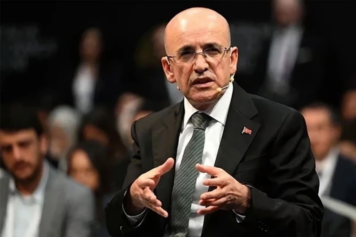 Hazine ve Maliye Bakanı Mehmet Şimşek'ten 'Olumsuzluklara rağmen bütçe hedefinde' açıklaması