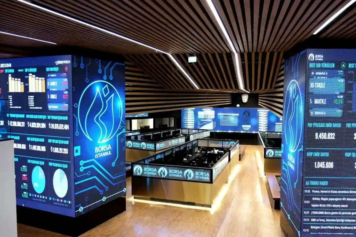 Bankacılık endeksi yüzde 2,50, BIST 100 endeksi yüzde 2,34 değer kazandı