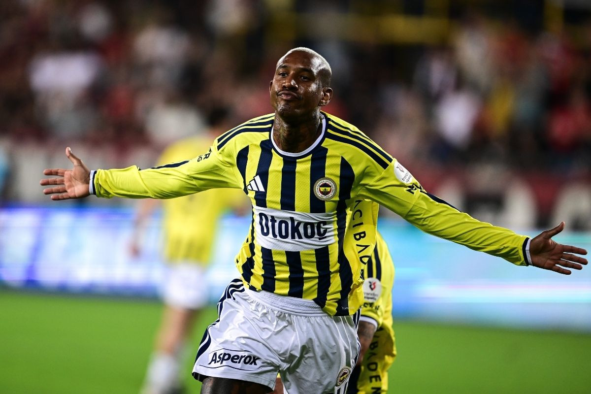 Fenerbahçe'den kadroya alınmayan Talisca açıklaması