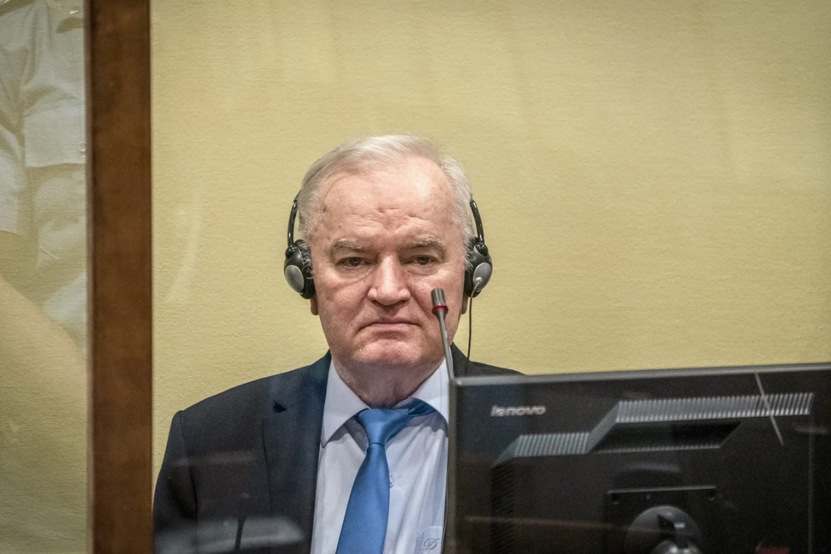Srebrenitsa Soykırımı'ndaki rolü nedeniyle 'Bosna Kasabı' lakabını alan Ratko Mladić, Lahey'deki bir hapishanede 85 yaşında öldü