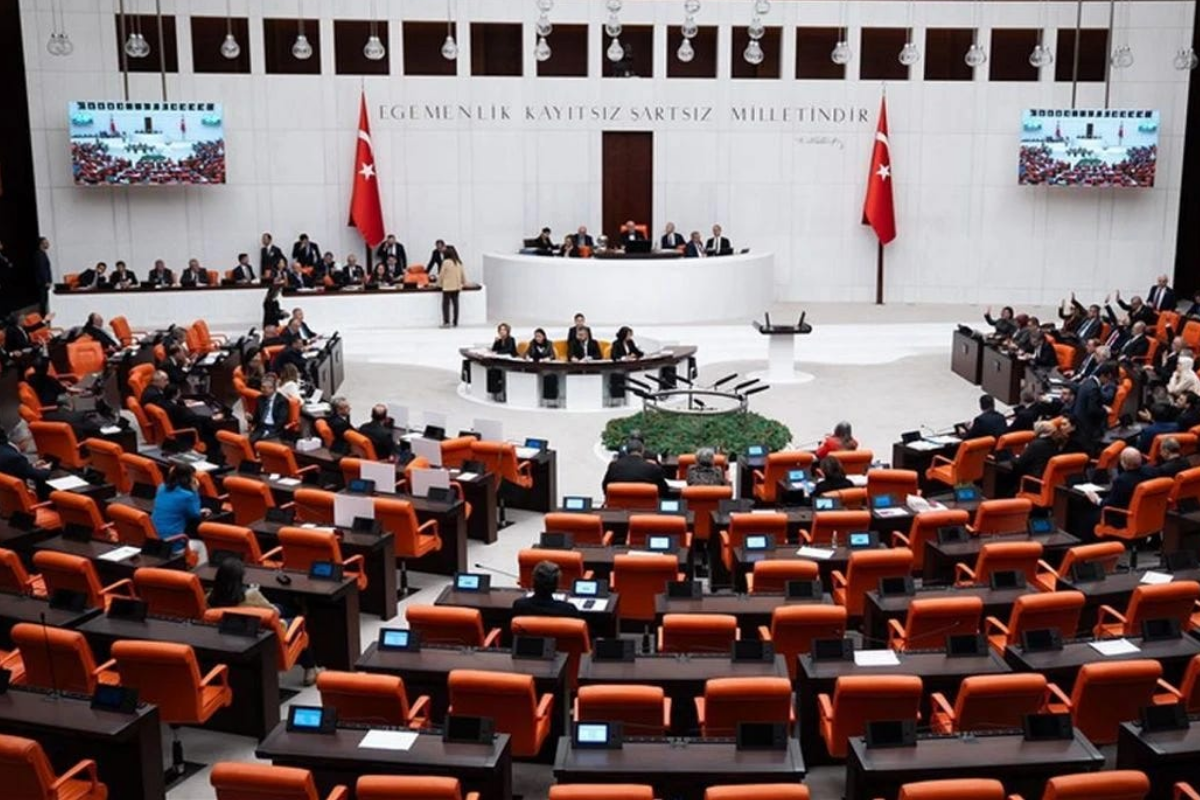 Yeni yasama yılında Meclis'te boşanma ve nafakada yeni düzenleme hazırlığı