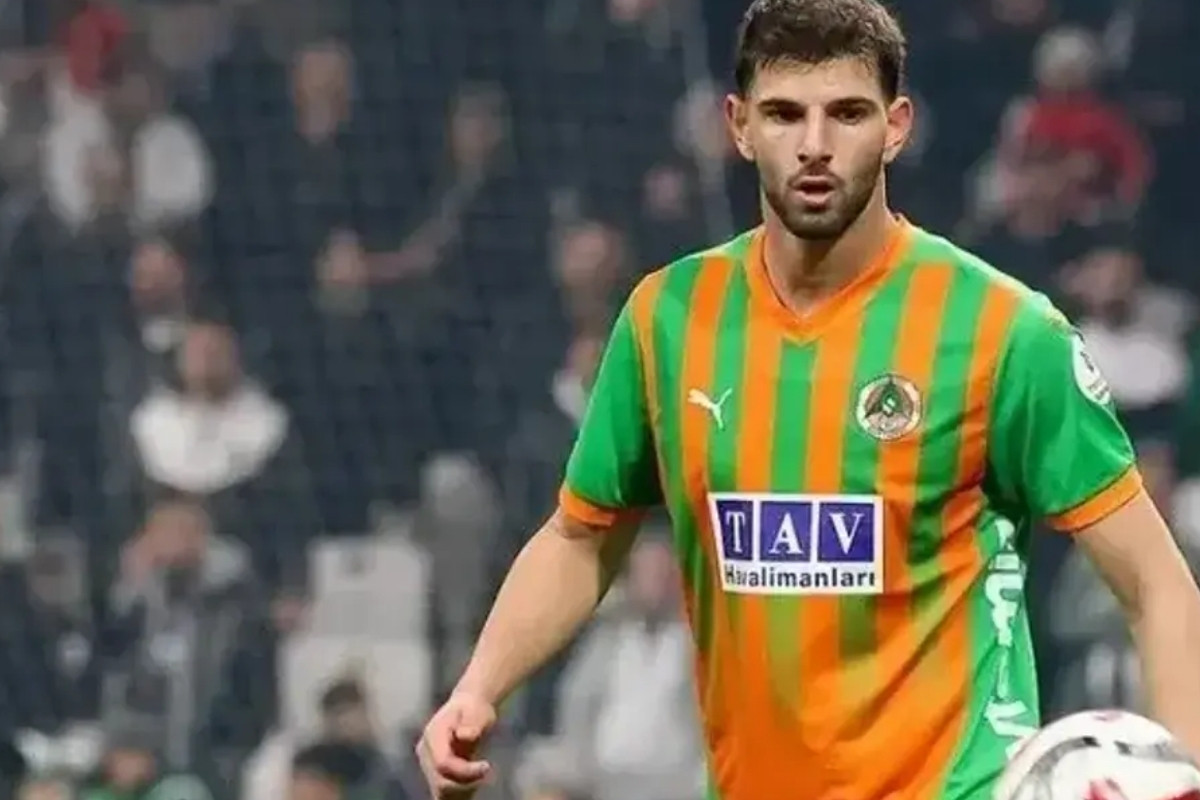 Transfer yarışında kazanan Beşiktaş oldu, Ümit Akdağ ile 4 yıllık sözleşme imzalandı