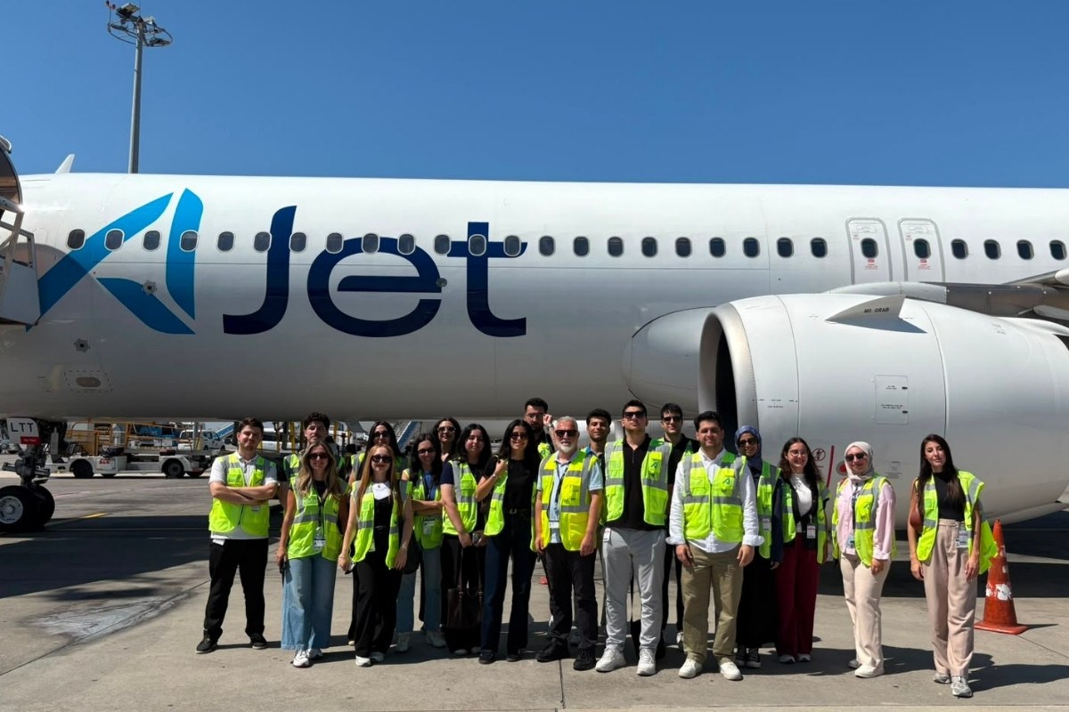 AJet’in Wing Up Programı’na katılan 15 üniversiteli genç iş başı yaptı