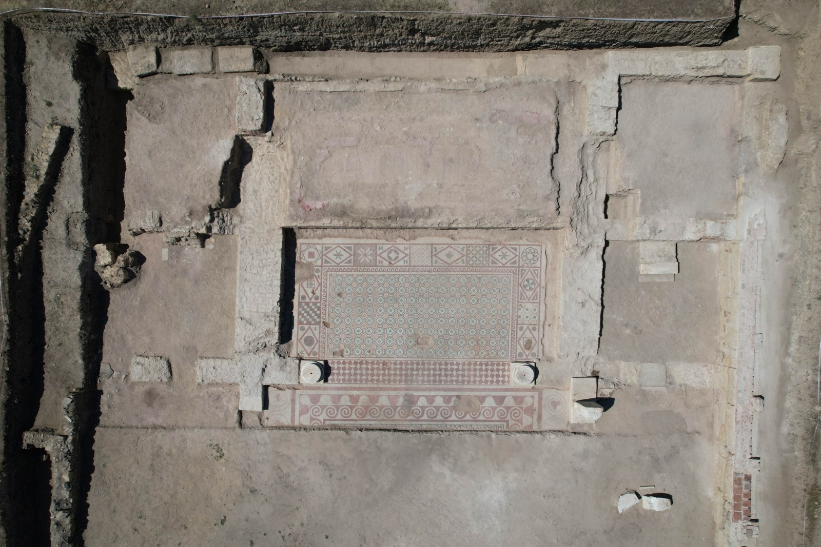 Pompeiopolis Antik Kenti’nde 2 bin yıllık keşif, 105 metrekarelik mozaik bulundu