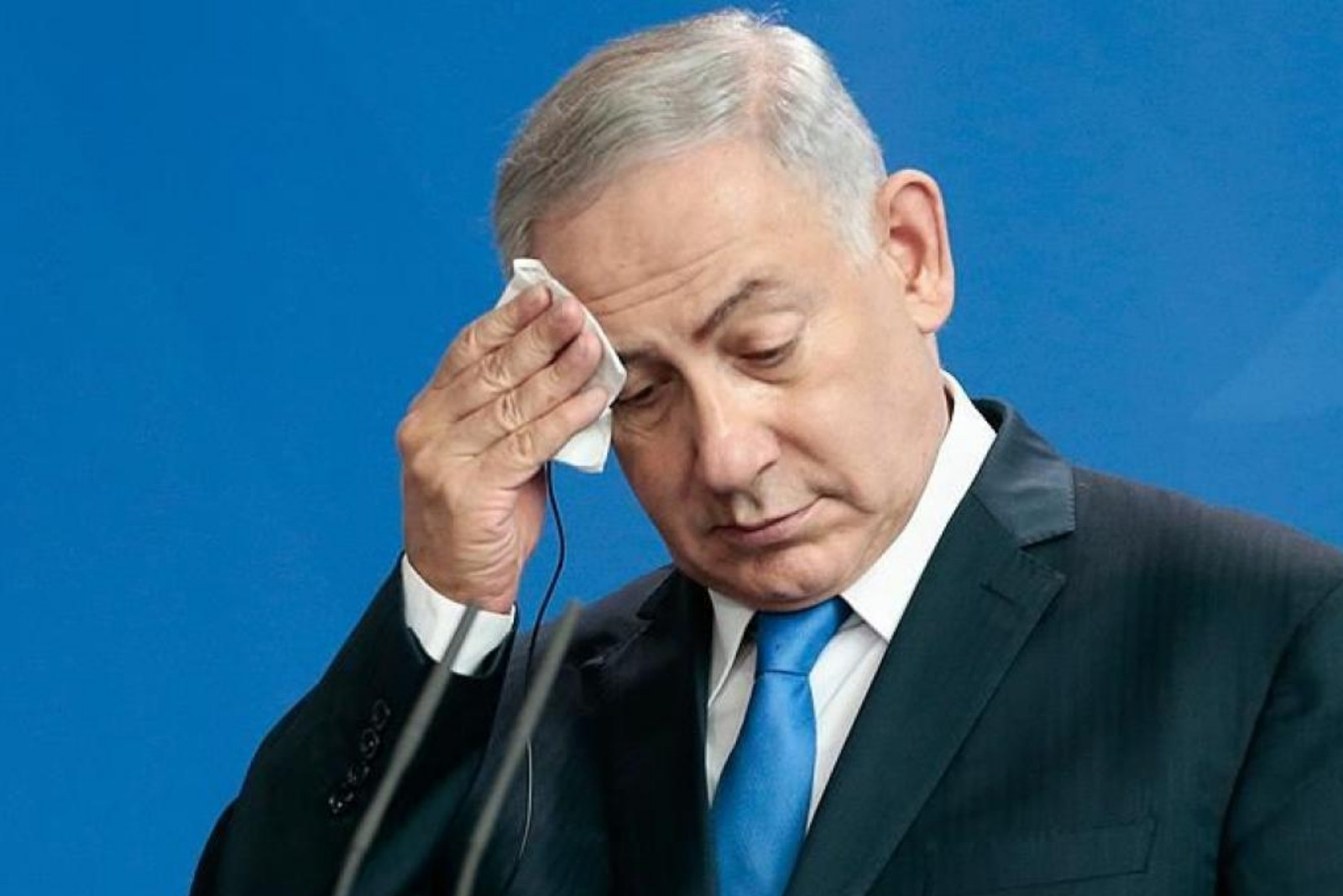 27 Ekim'deki seçim öncesi son ankete göre Netanyahu ikinci sıraya düştü