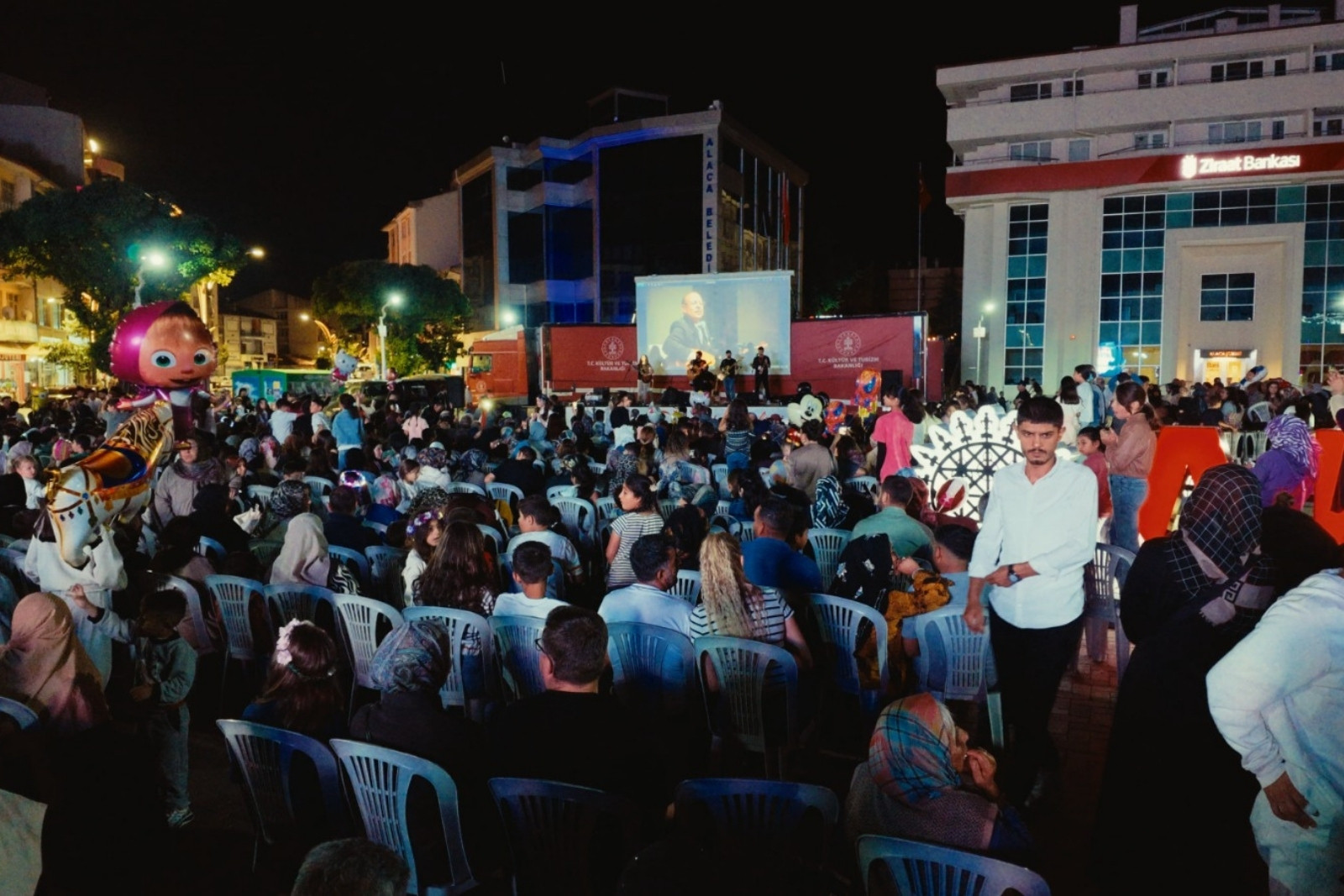Kültür ve Turizm Bakanı Mehmet Nuri Ersoy duyurdu, Gezen Sinema Türkiye'nin 81 iline ulaştı