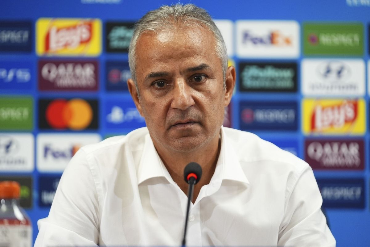 İsmail Kartal bir daha geri dönmemek üzere Fenerbahçe teknik direktörlüğünden istifa etti