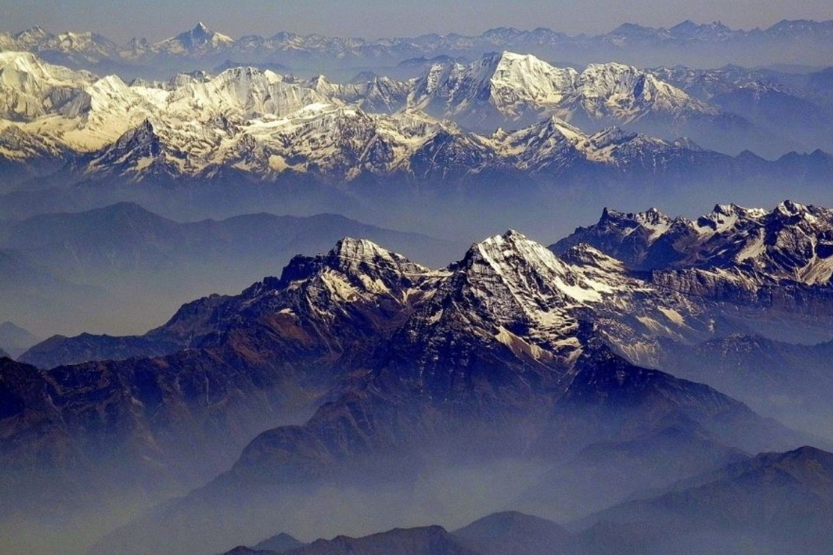 Himalayalar bölgesindeki buzullar son 10 yılda yüzde 65 daha hızlı eridi