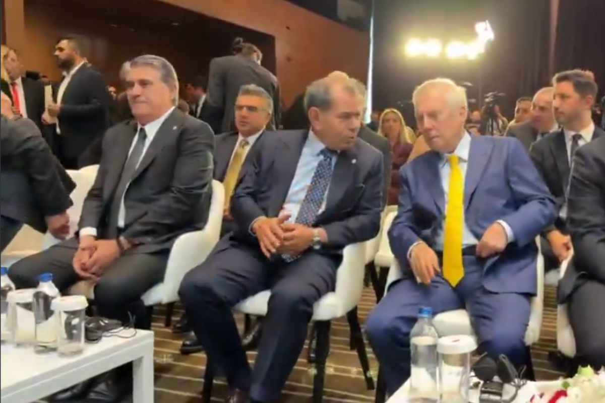 Aziz Yıldırım, Dursun Özbek ve Serdal Adalı, 2027 İspanya Süper Kupa tanıtım toplantısında bir araya geldi
