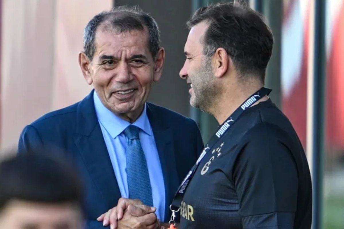 Galatasaray Başkanı Dursun Özbek'ten Okan Buruk'a tam destek
