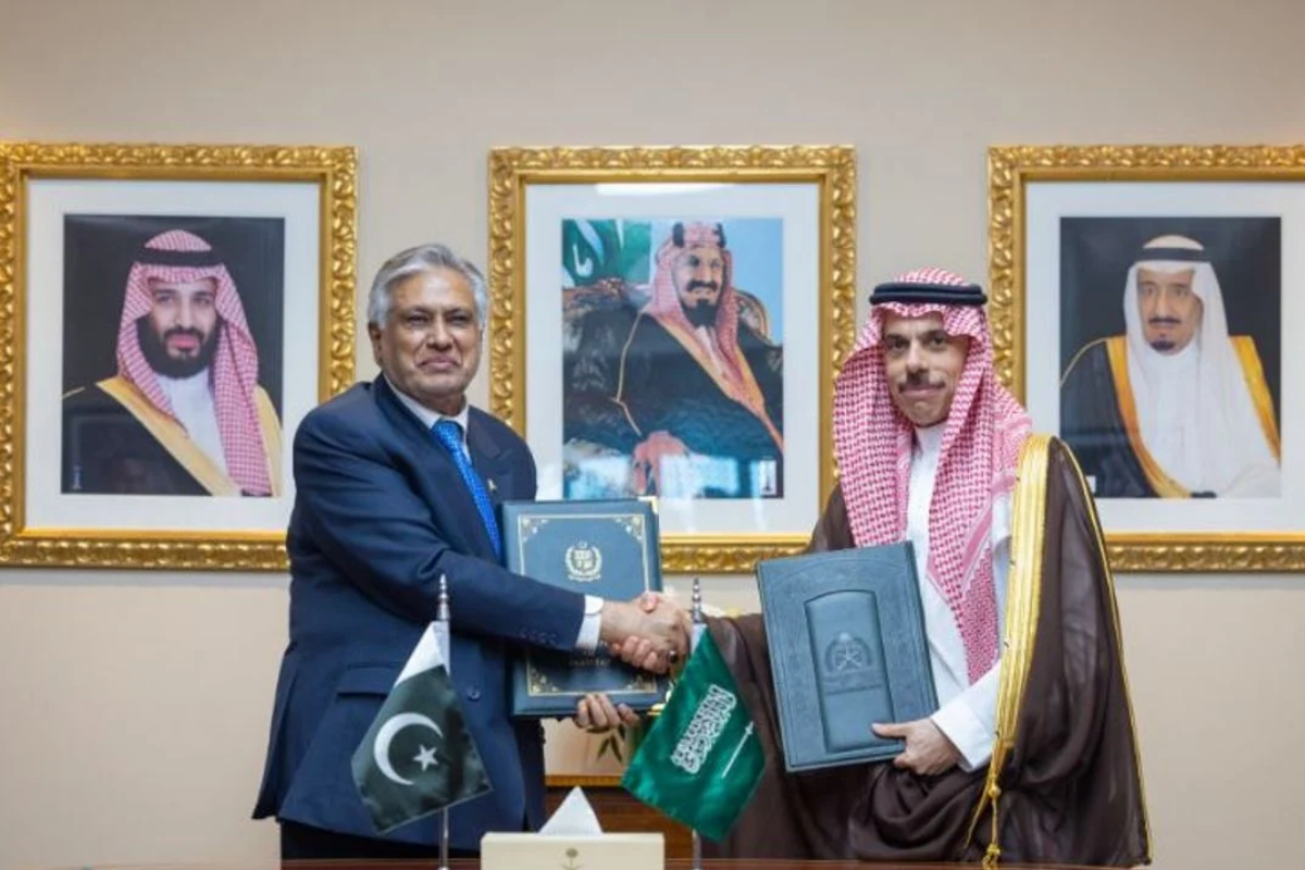 Suudi Arabistan ile Pakistan, karşılıklı vize muafiyeti anlaşması imzaladı