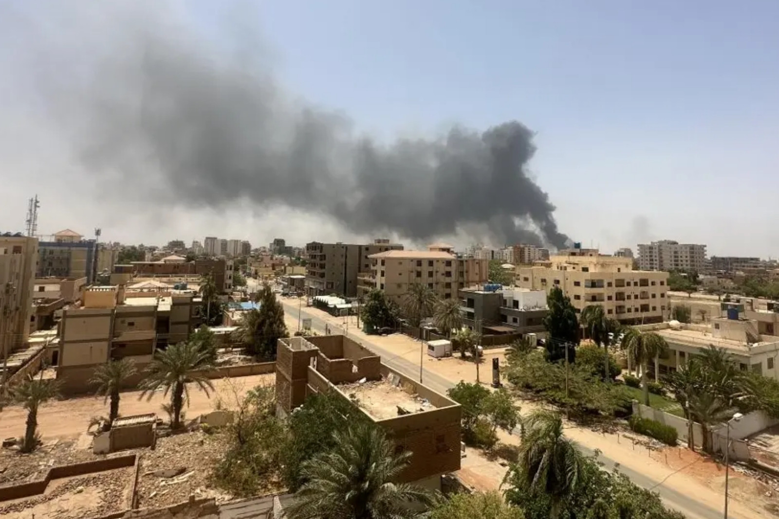Sudan'da Hızlı Destek Kuvvetlerinin altın pazarına kanlı saldırı, 5 kişi hayatını kaybetti