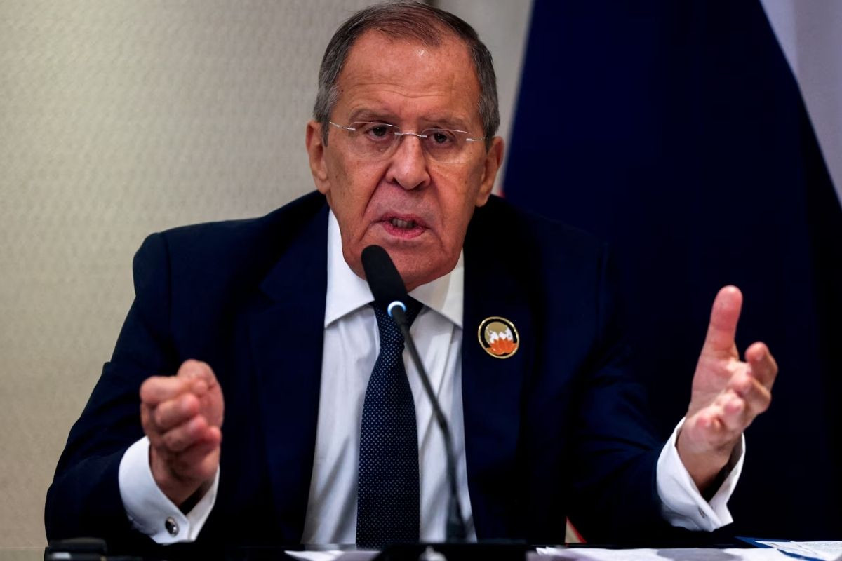 Rusya Dışişleri Bakanı Lavrov, Türkiye'deki S-400'lerin başka bir ülkeye transferiyle ilgili açıklama yaptı