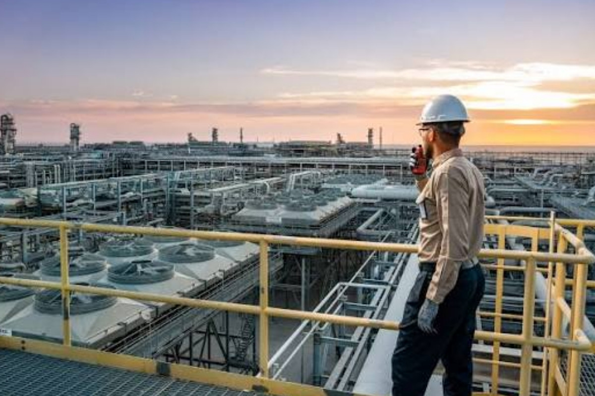 Suudi Arabistan petrol şirketi Aramco, Hürmüz’ün alternatifi Doğu Batı Boru Hattı’nı yeniden devreye aldı