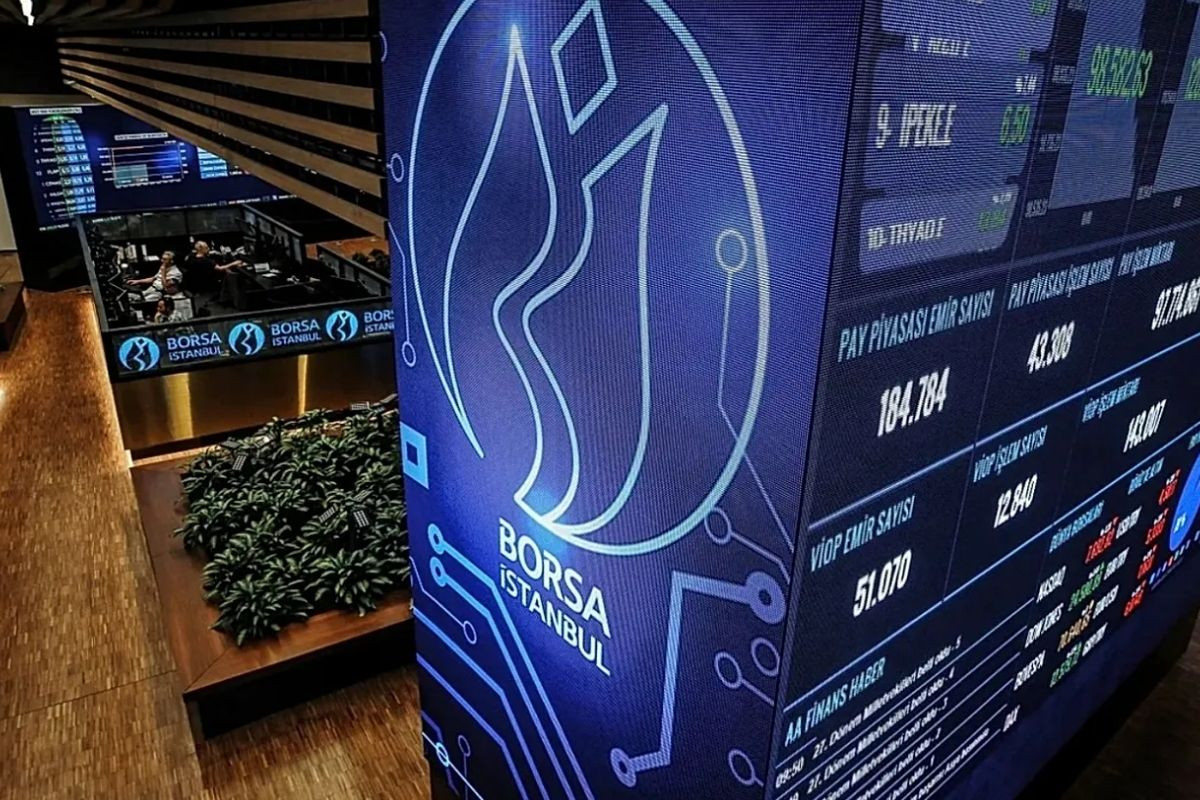 Borsa İstanbul 12 bin puanın altına geriledi, bankacılık endeksi yüzde 4,58 değer kaybetti