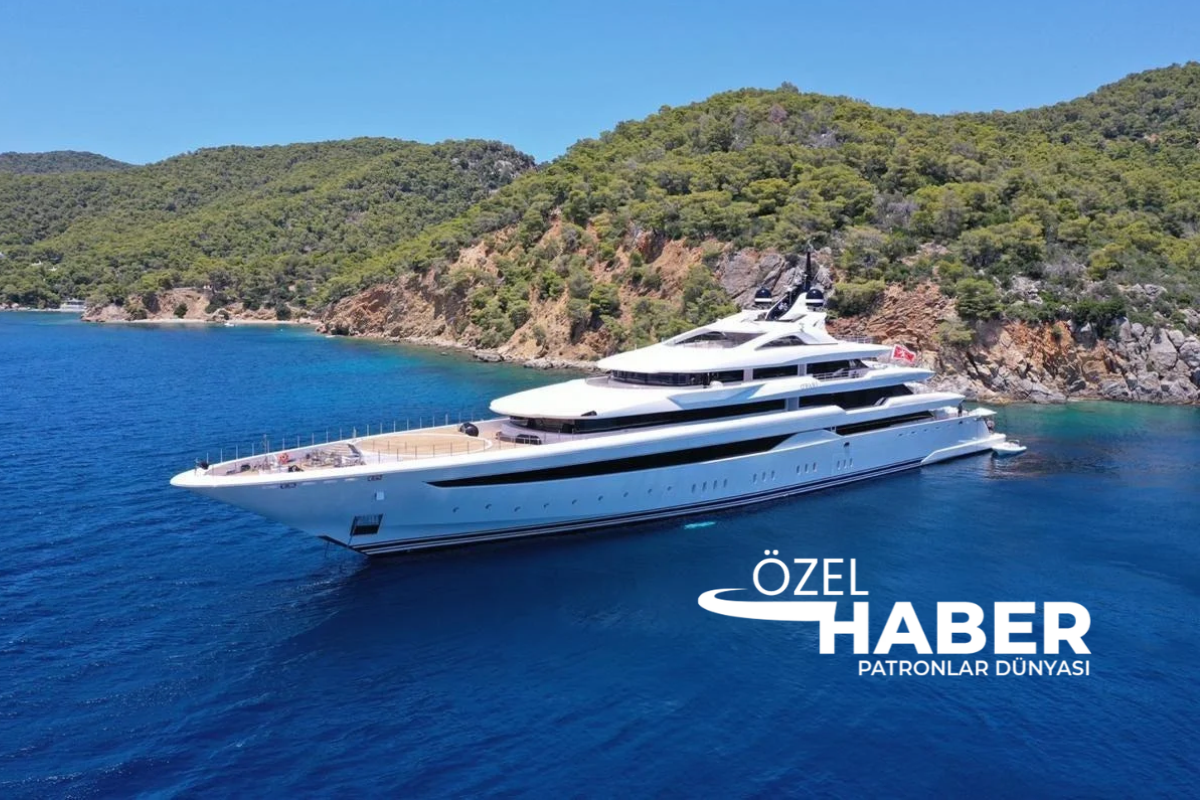 Haftalık kirası 1 milyon dolardan başlayan Savannah ile Yunan armatör Paris Dragnis’in O’Pari’si Bodrum’a geldi