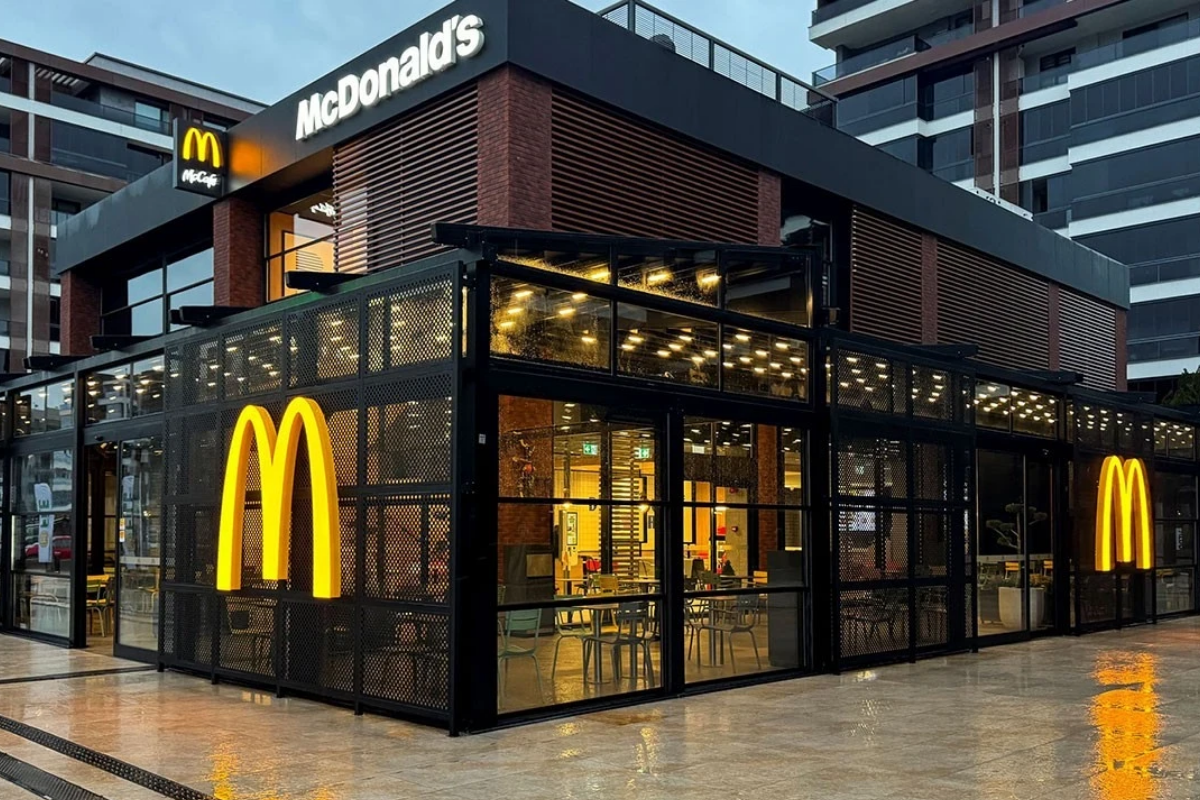 McDonald's'a ABD’deki restoranlarında yapay zekâyla menü fiyatlarını koordine ettiği iddiasıyla dava açıldı