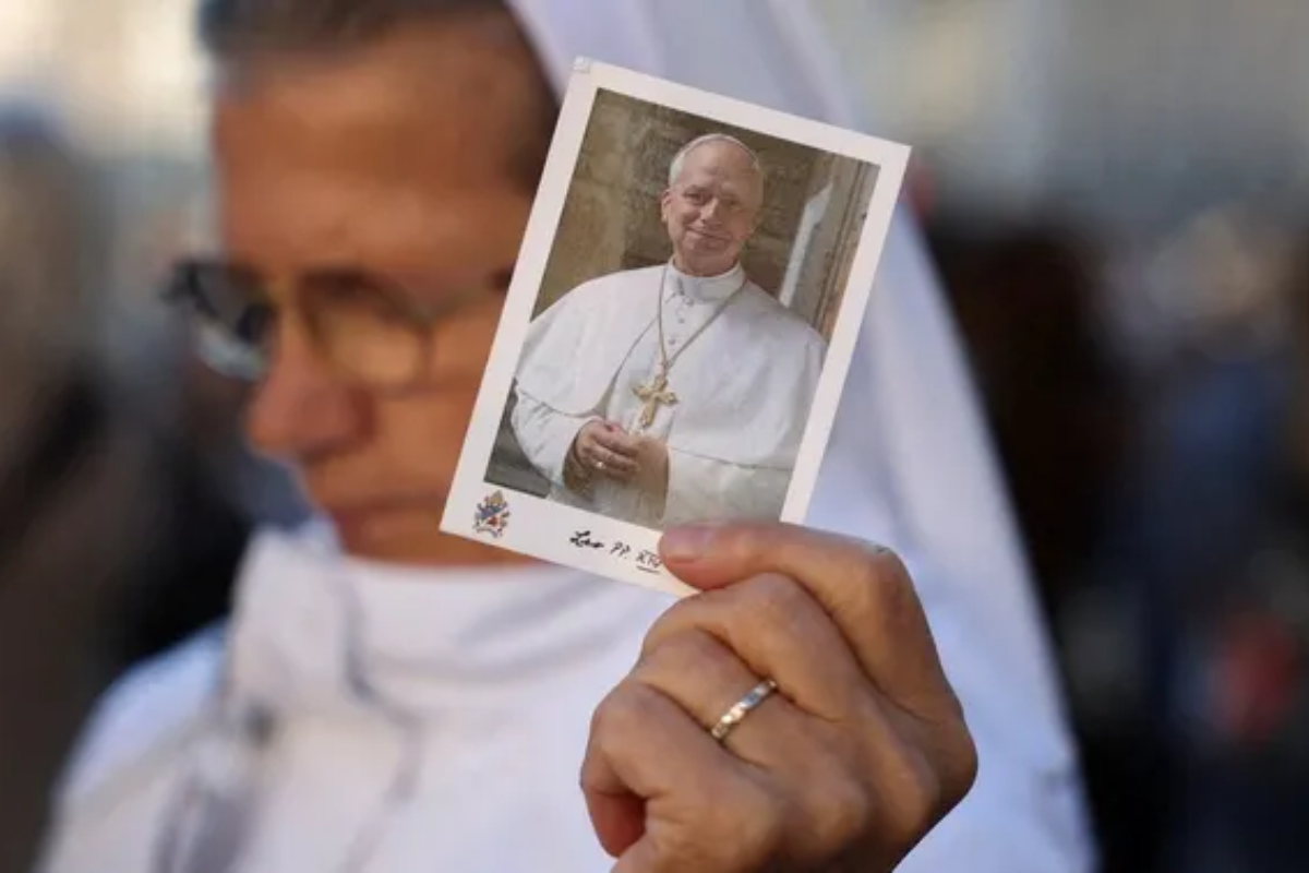 Vatikan'dan 'Papa 14'üncü Leo'nun ameliyat sonrası iyileşme süreci normal şekilde ilerliyor' açıklaması
