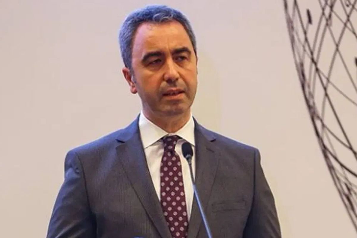Bekir Bayrakdar, Hazine ve Maliye Bakan Yardımcısı oldu